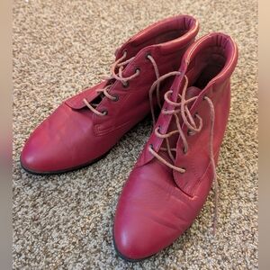 Women's Red West 31 Leather Lace-Up Ankle Boots